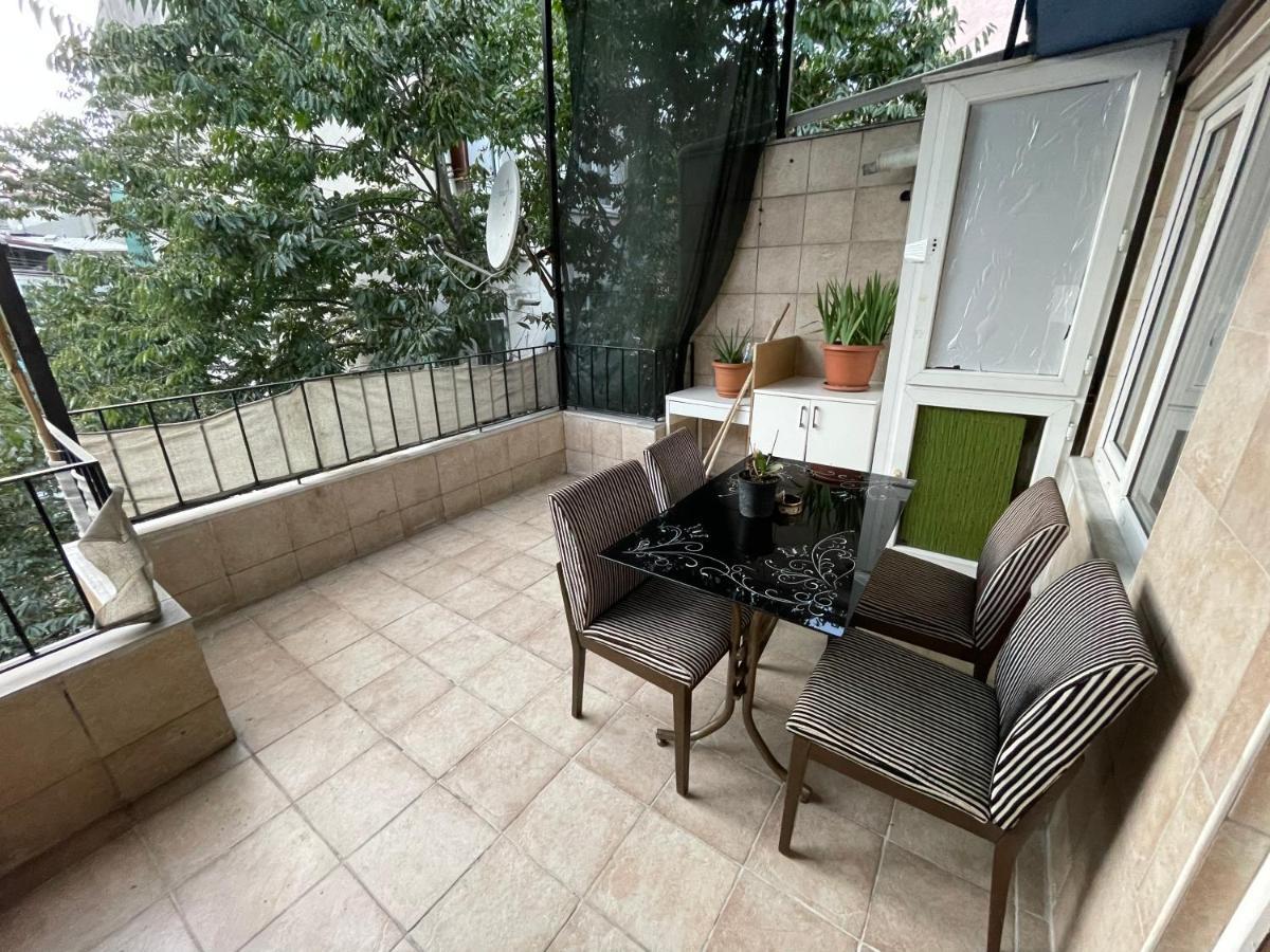 Daire Double Teras In Center İstanbul